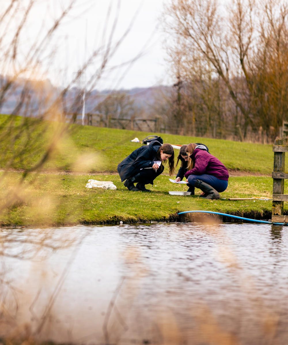 Lake Biodiversty Students